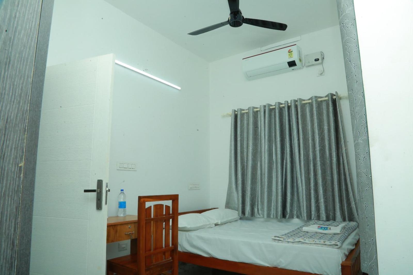 Azure Home Stay Kochi ภายนอก รูปภาพ